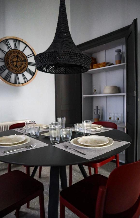 Thiseas Luxury Apartment アテネ エクステリア 写真