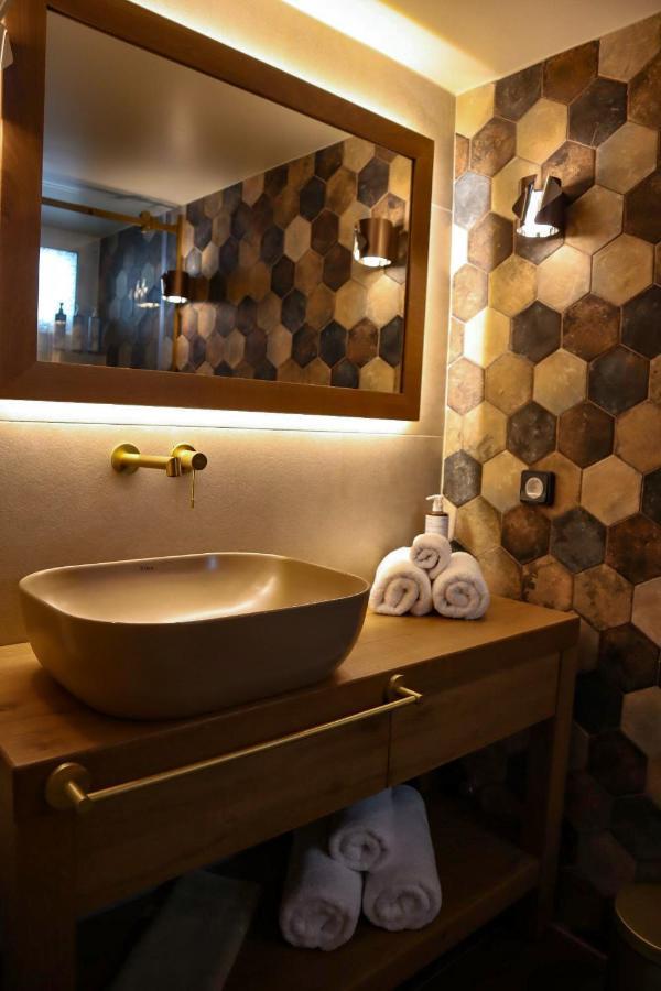 Thiseas Luxury Apartment アテネ エクステリア 写真